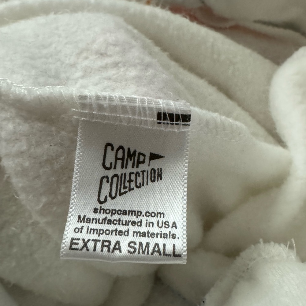 Camp Collection Shorts - Picture 2 of 4
